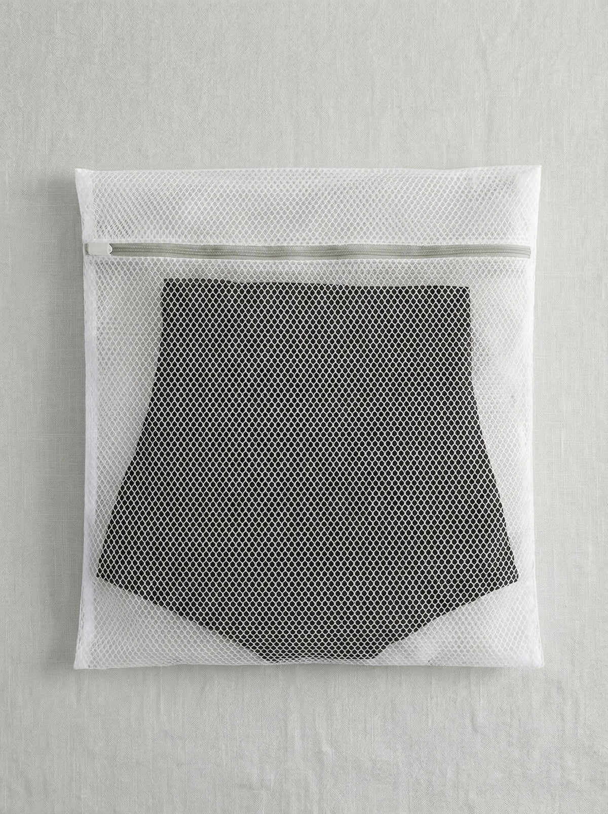 Waschbeutel inklusive – für längere Haltbarkeit deiner Shapewear